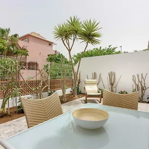 https://el-cardon-1a003.tenerifehoteles.net